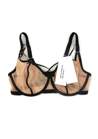 Black Contrast Beige