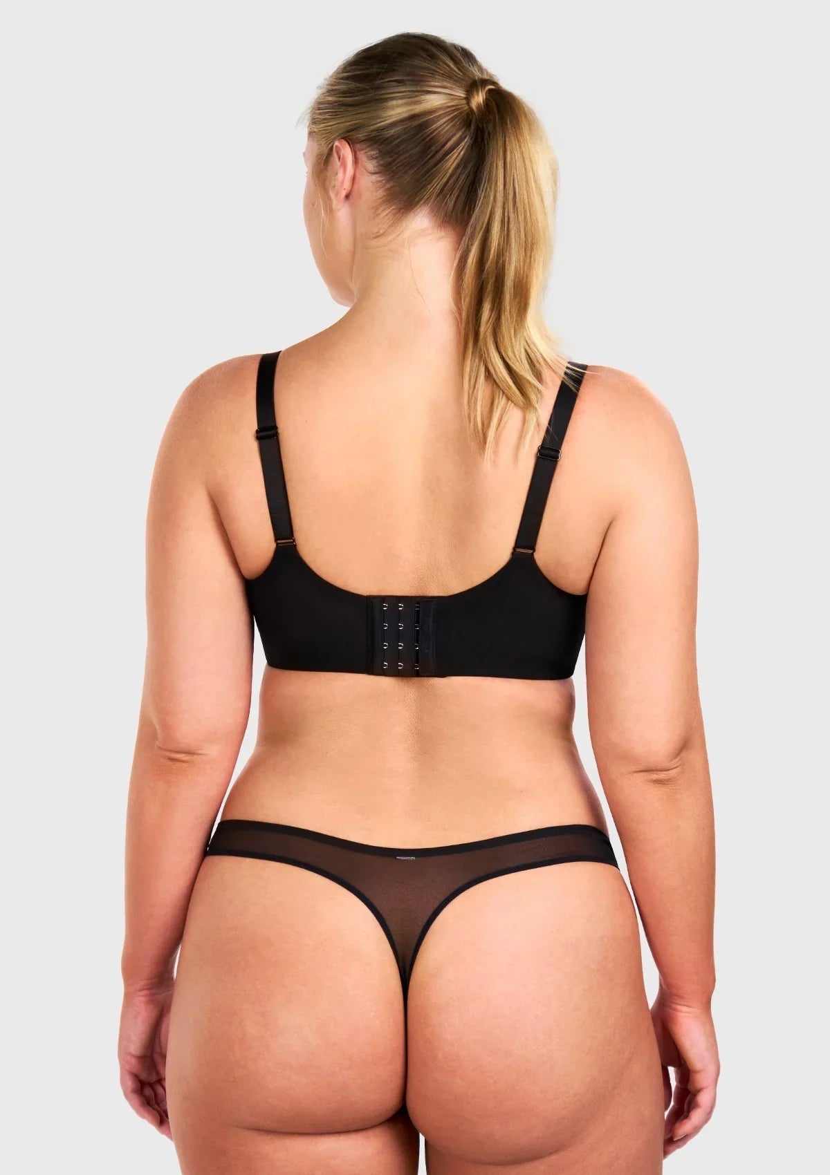 AirMesh Full Coverage Smooth Mesh Lightly Padded Lined Underwire T-Shirt Bra