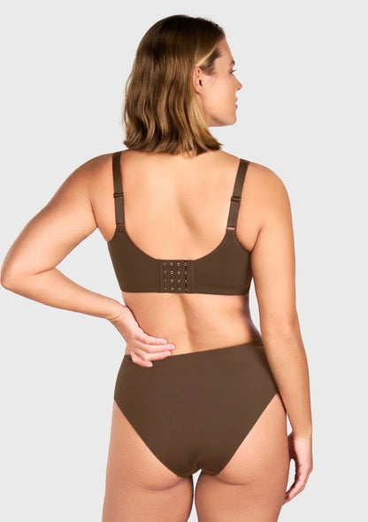 CoolComfort Smoothing Unlined Underwire Minimizer Bra