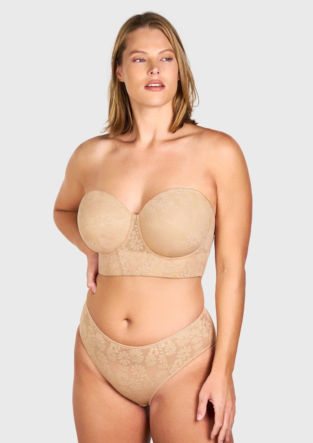 Daisy Lightly Padded Longline Underwire Strapless Balconette Bra