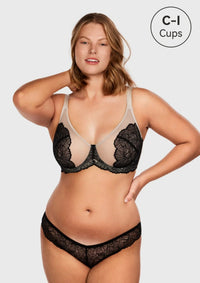 Black Contrast Apricot