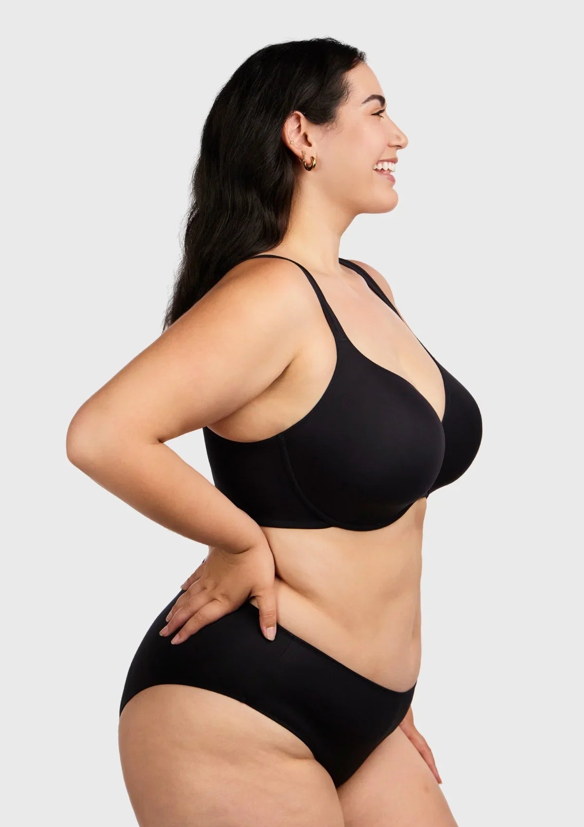 Patricia T-shirt Black Lightly Padded Underwire Minimizer Bra