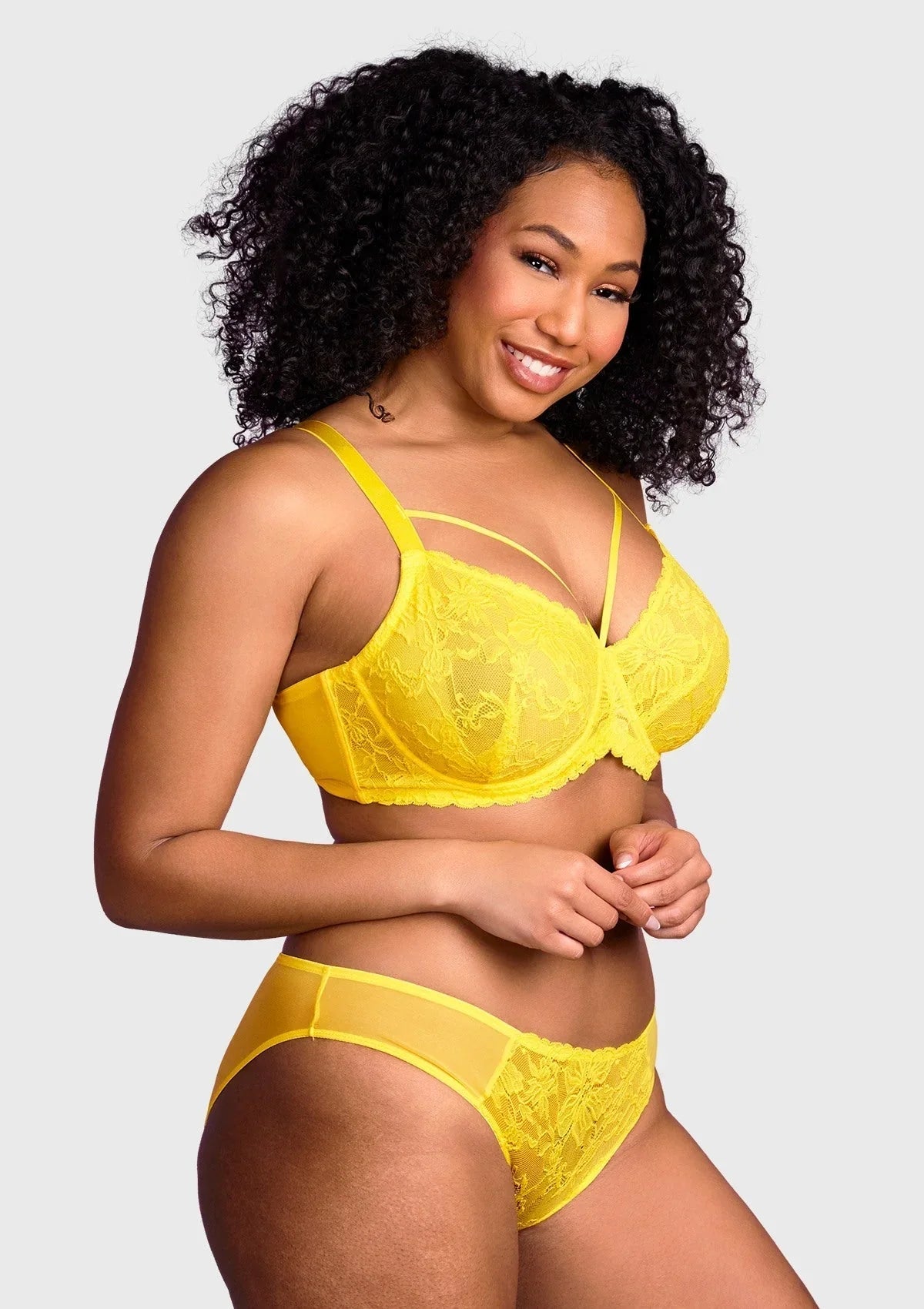 Pretty In Petals Unlined Strappy Lace Bra
