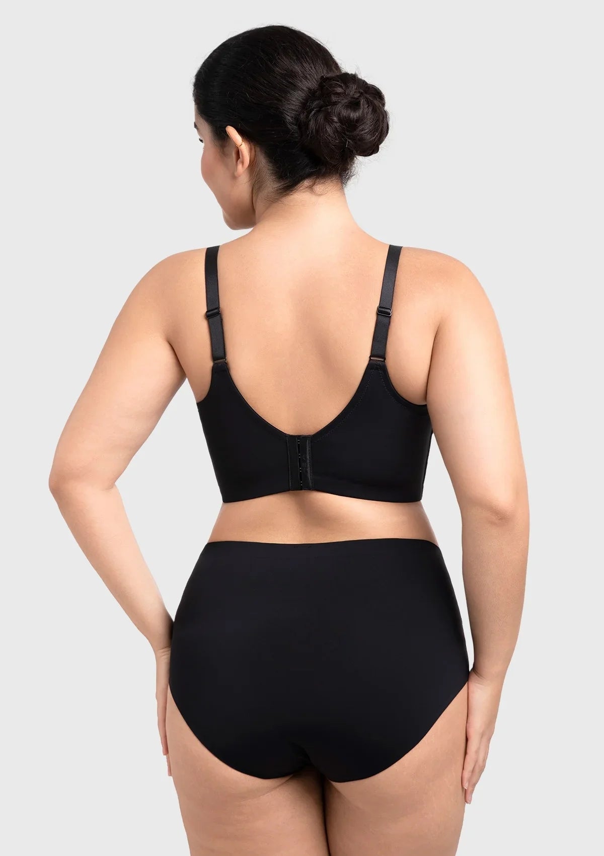 HSIA Delia Plus Size Lightly Padded Seamless Full Coverage Underwire Longline T-Shirt Bra for Fuller Bust