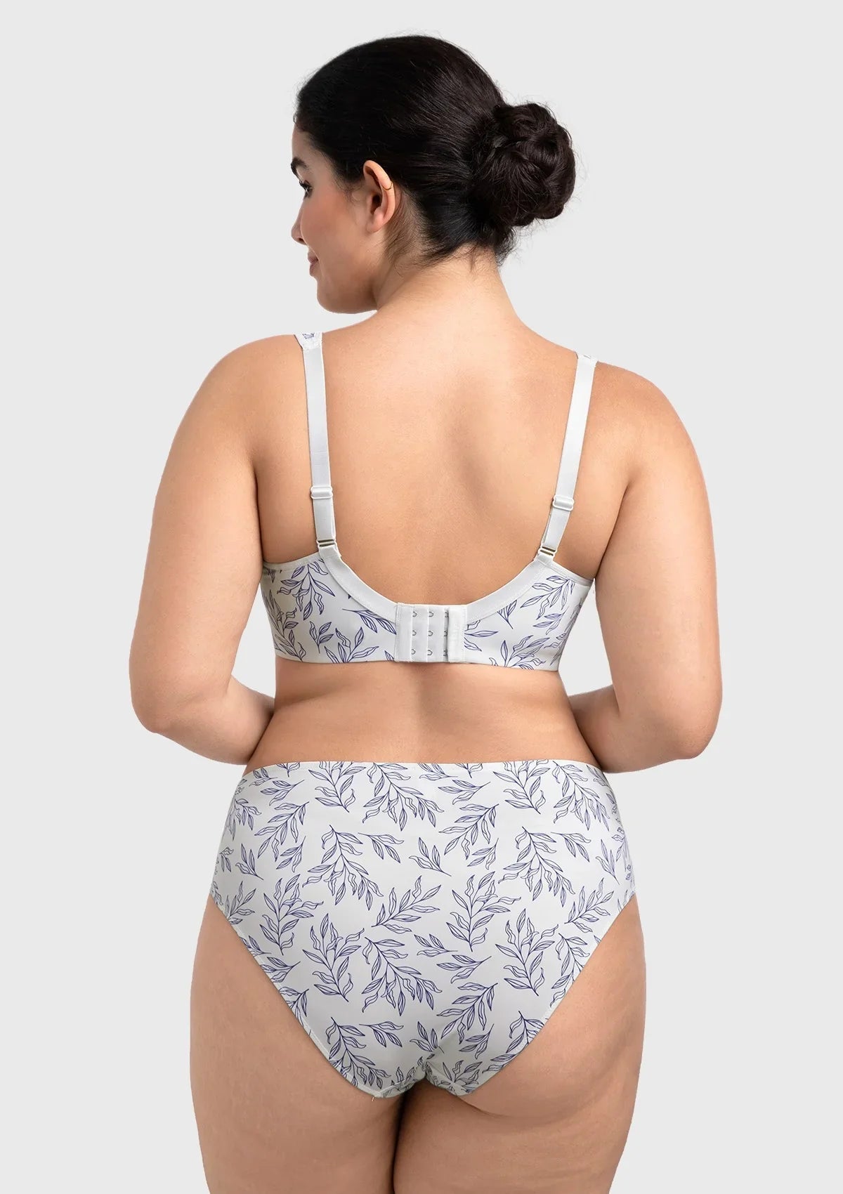 Joan Ultimate Soft T-shirt Unlined Minimizer Bra