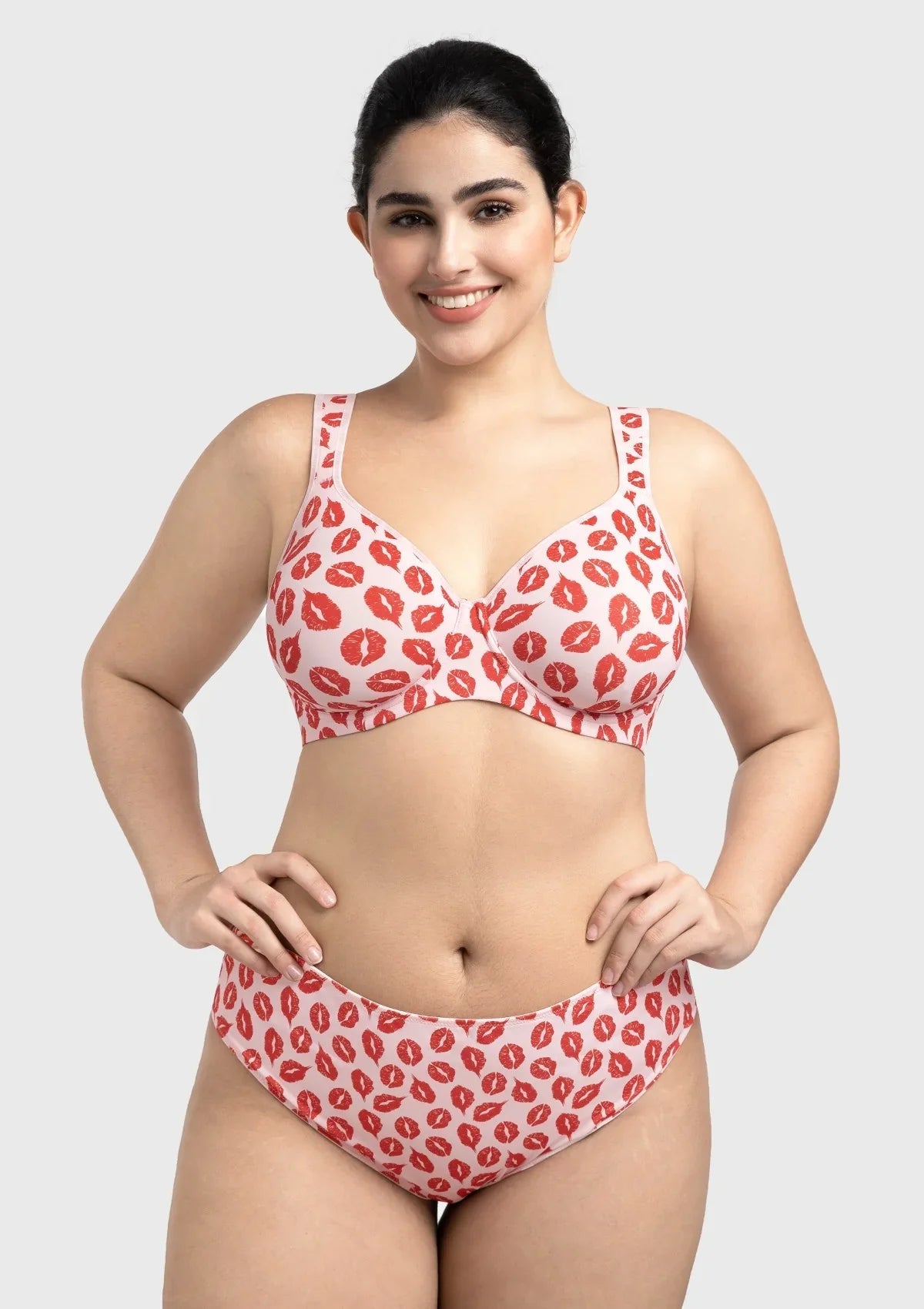Joan Ultimate Soft T-shirt Unlined Underwire Minimizer Bra