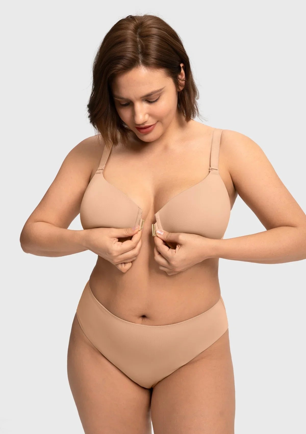 Comfort Underwire Front Closure Molded Cup Bra