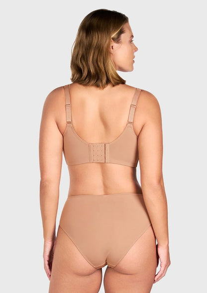 CoolComfort Smoothing Unlined Underwire Minimizer Bra