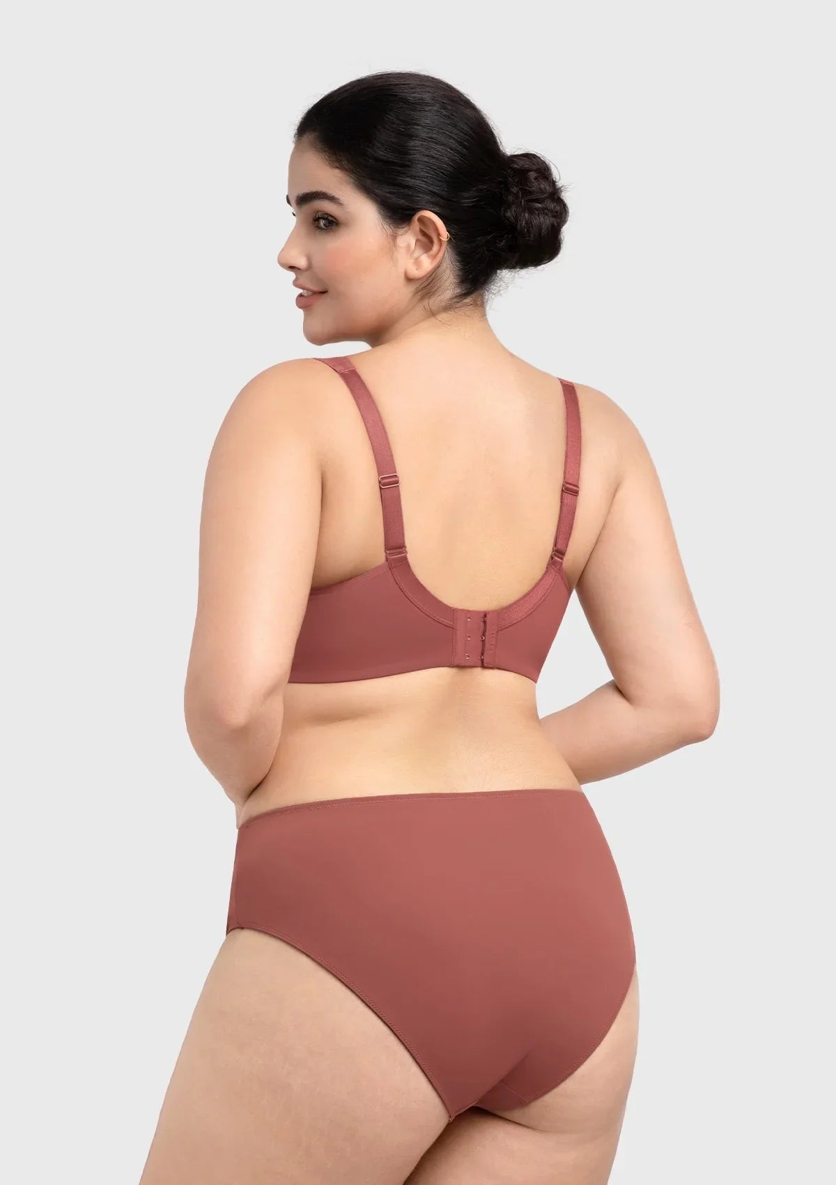Joan Ultimate Soft T-shirt Unlined Underwire Minimizer Bra