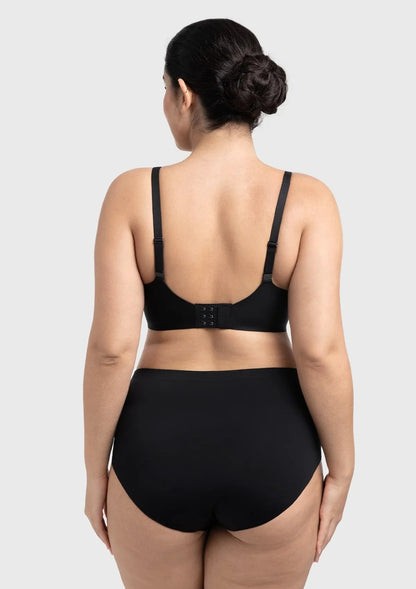 Comfortable Wireless Push Up Plunge Bra with Padded V Lift