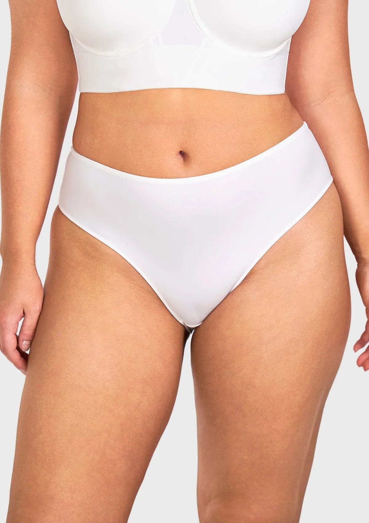 Daisy Modern High Brief Seamless Panty