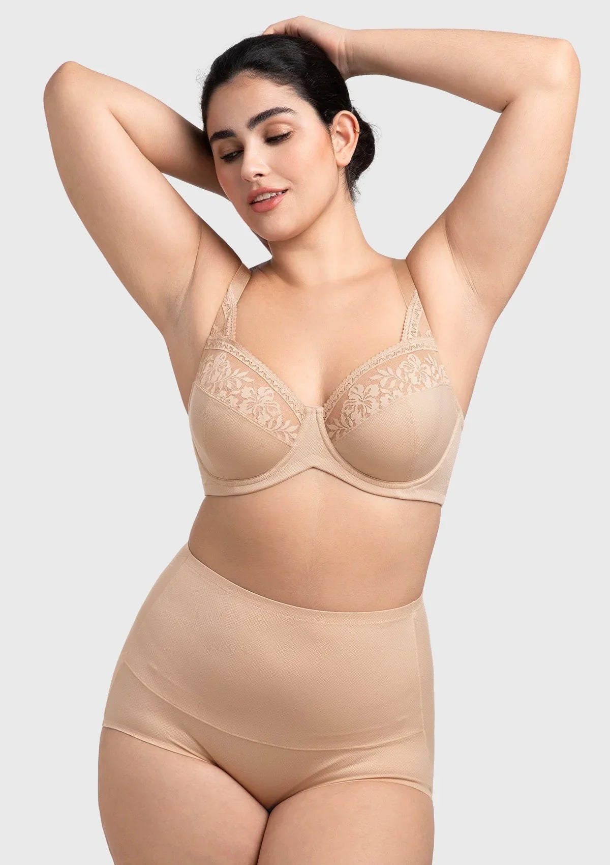 Supportive Seamless Underwire Full Cup Bra