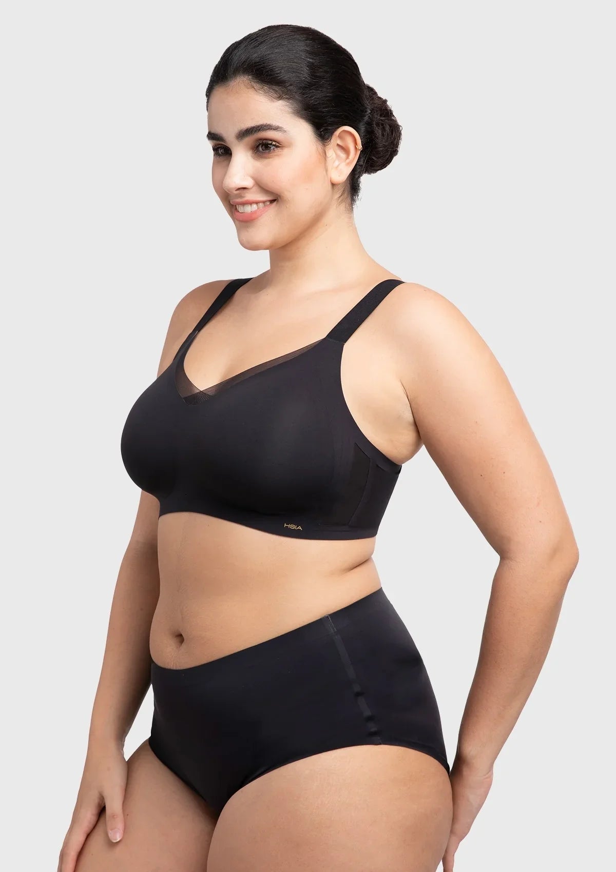 Songful Plus Size Seamless Wireless Supportive Full Coverage Mesh Crossover Bra