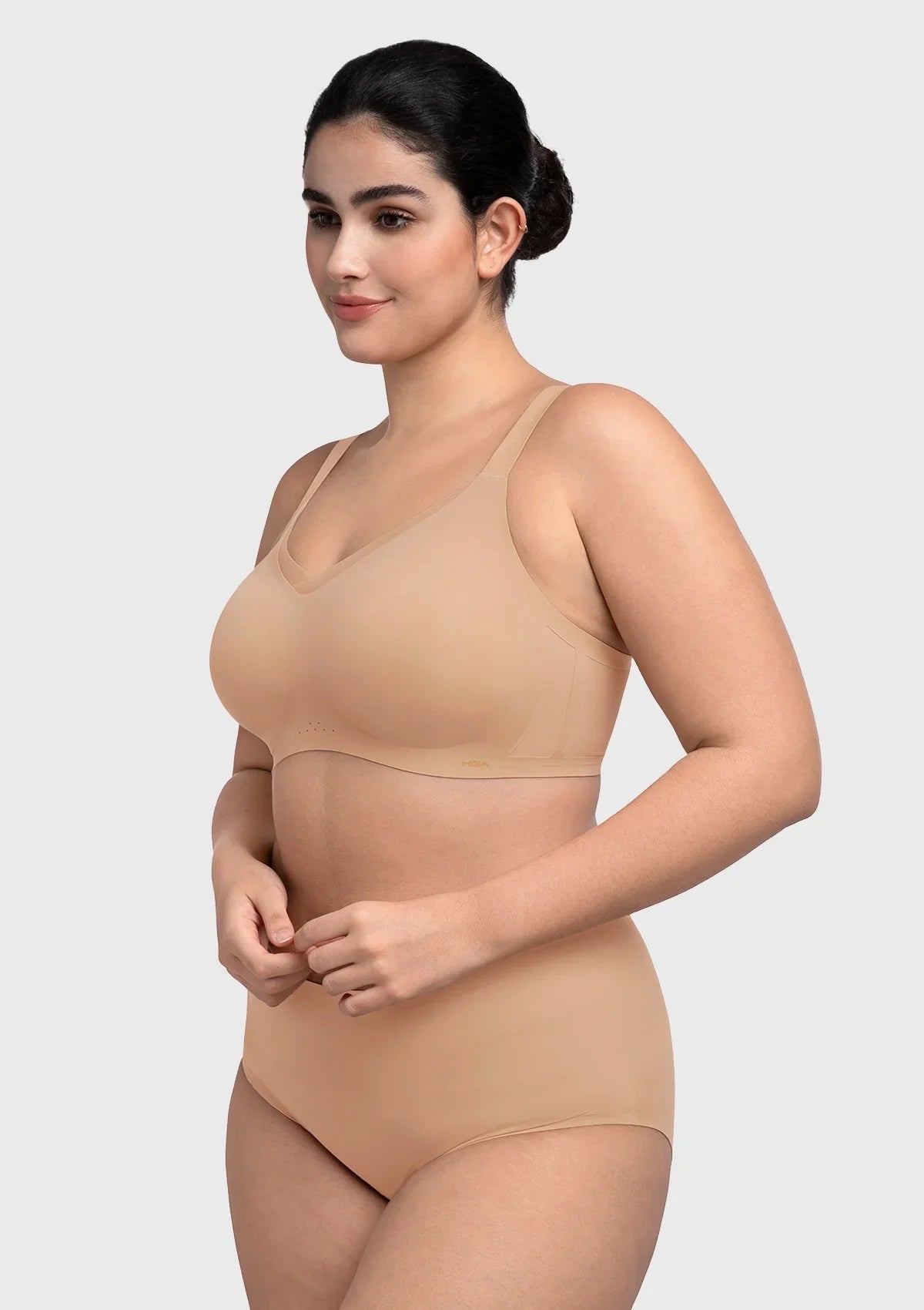 Songful Plus Size Seamless Wireless Supportive Full Coverage Mesh Crossover Bra
