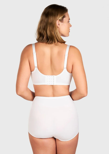 Supportive Seamless Underwire Full Cup Bra