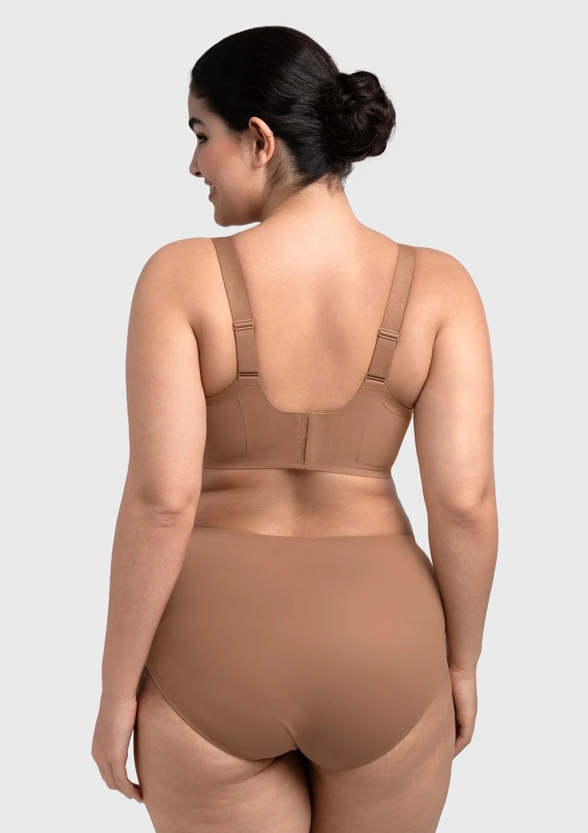 Songful Plus Size Seamless Wireless Supportive Full Coverage Mesh Crossover Bra