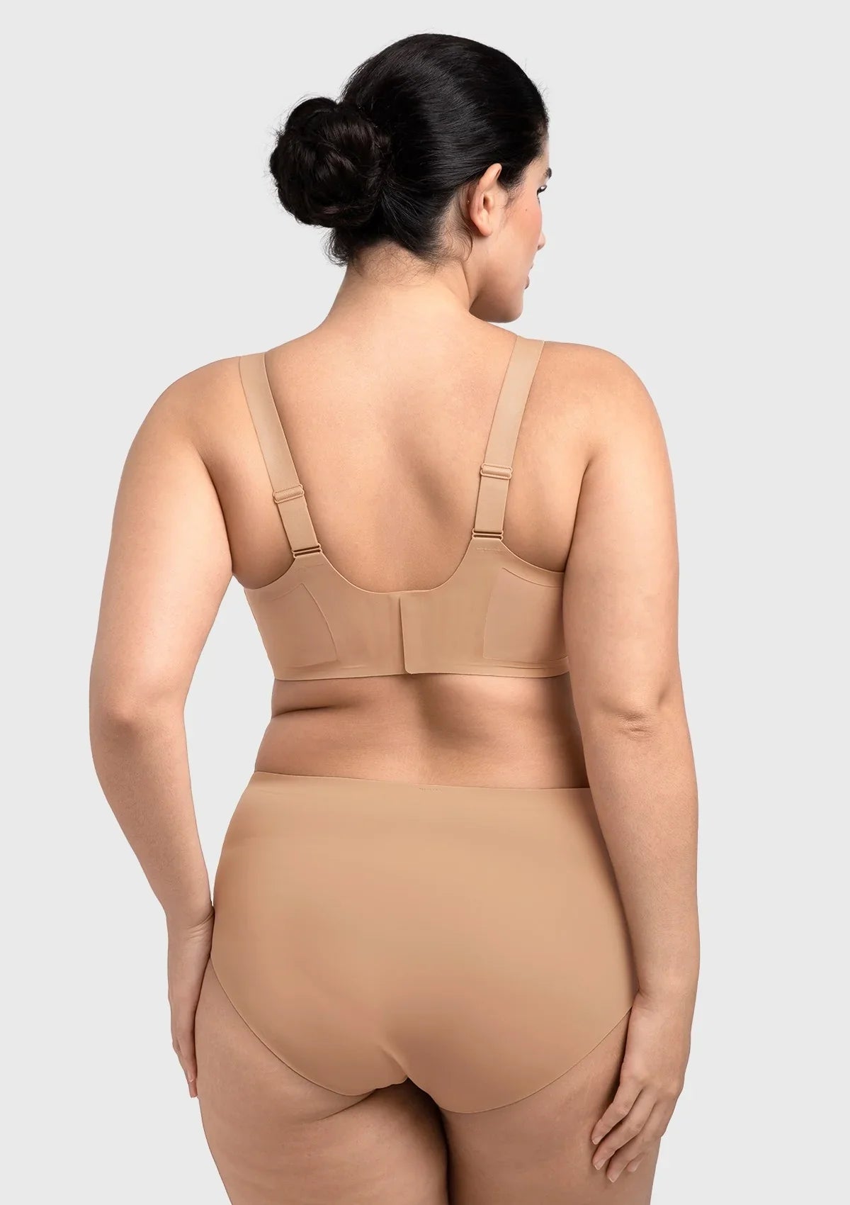 Songful Plus Size Seamless Wireless Supportive Full Coverage Mesh Crossover Bra