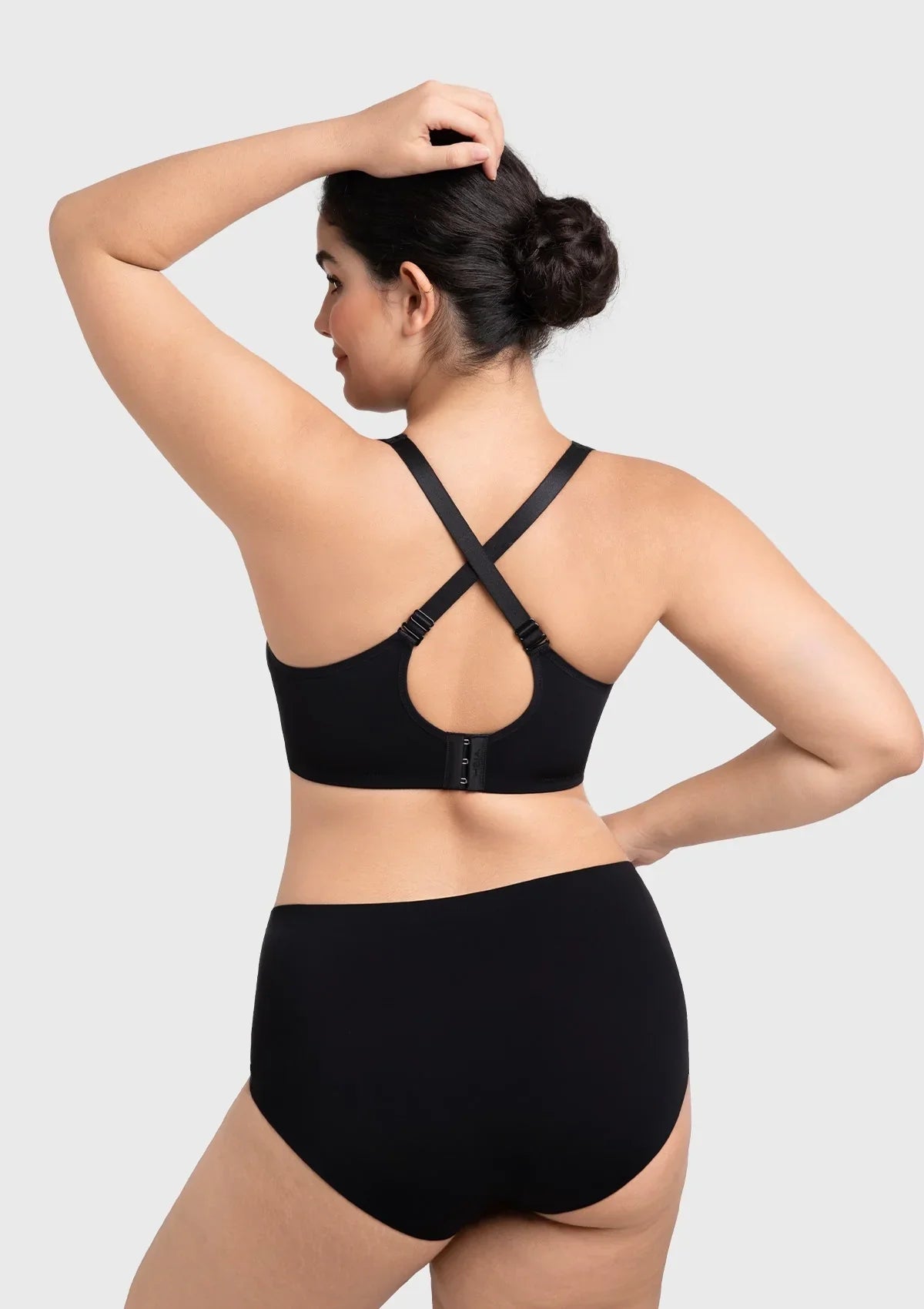 HSIA Alina Full Coverage Underwire Bra Plus Size Supportive Unlined Adjustable Strap Comfort Fit T-Shirt Style