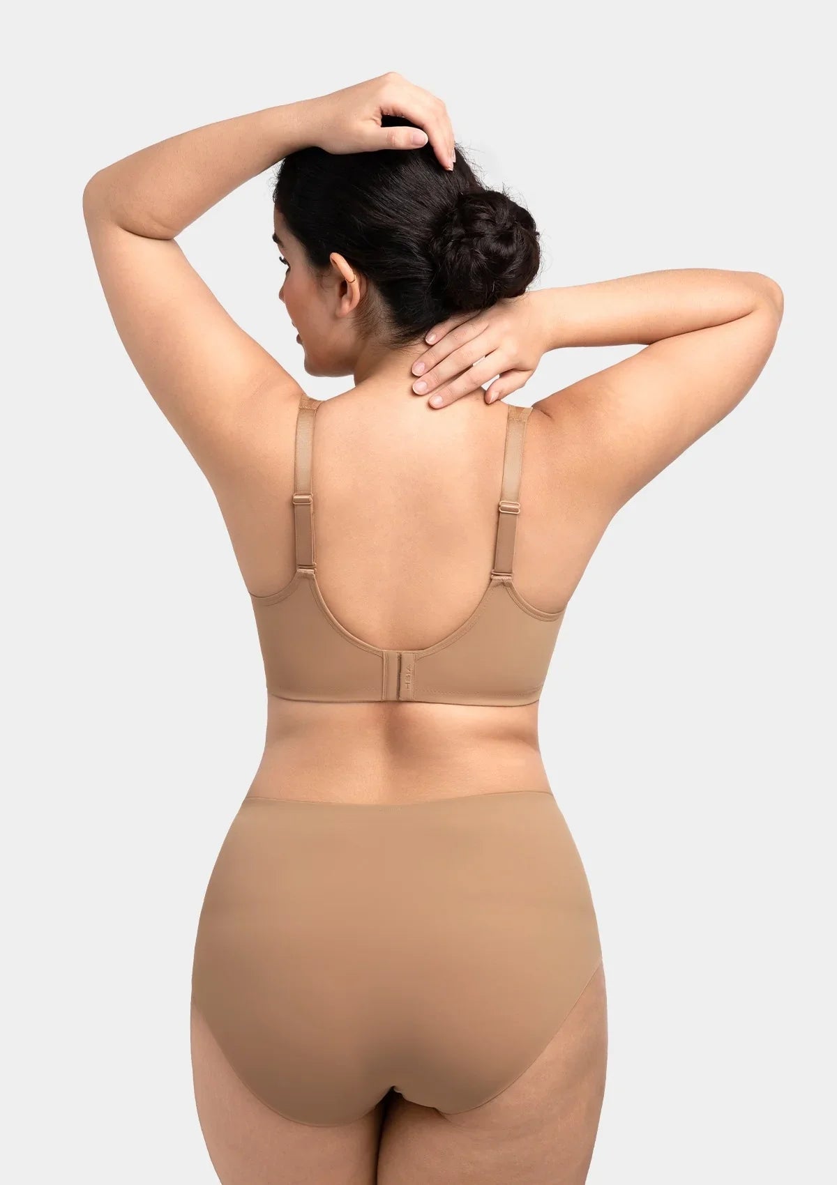 HSIA Alina Full Coverage Underwire Bra Plus Size Supportive Unlined Adjustable Strap Comfort Fit T-Shirt Style